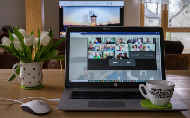 リモートワークで使える定番のWEB会議システムとは？Zoom / Teams / Skype / Webex / Google Meet