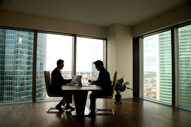 1on1とは何か？面談との違いを解説